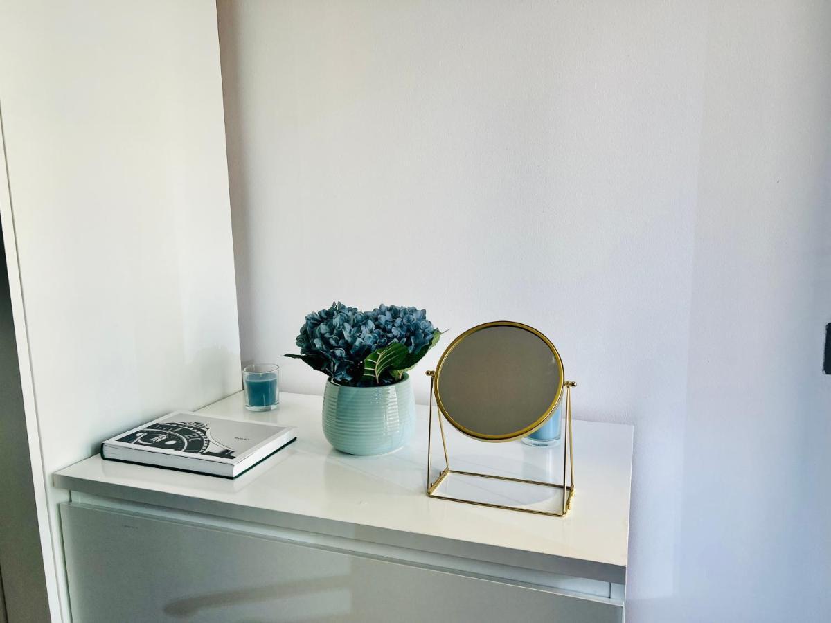 Modern Canary Studio- Wifi Londres